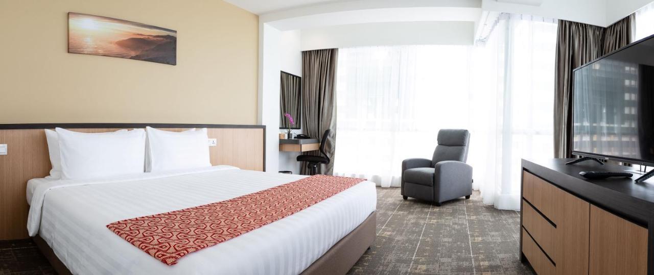 Hotel 7 Suria Кота-Кинабалу Экстерьер фото