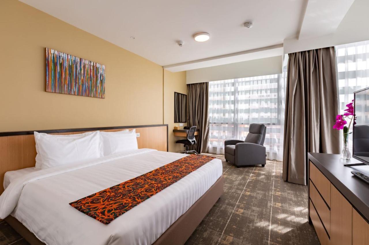 Hotel 7 Suria Кота-Кинабалу Экстерьер фото
